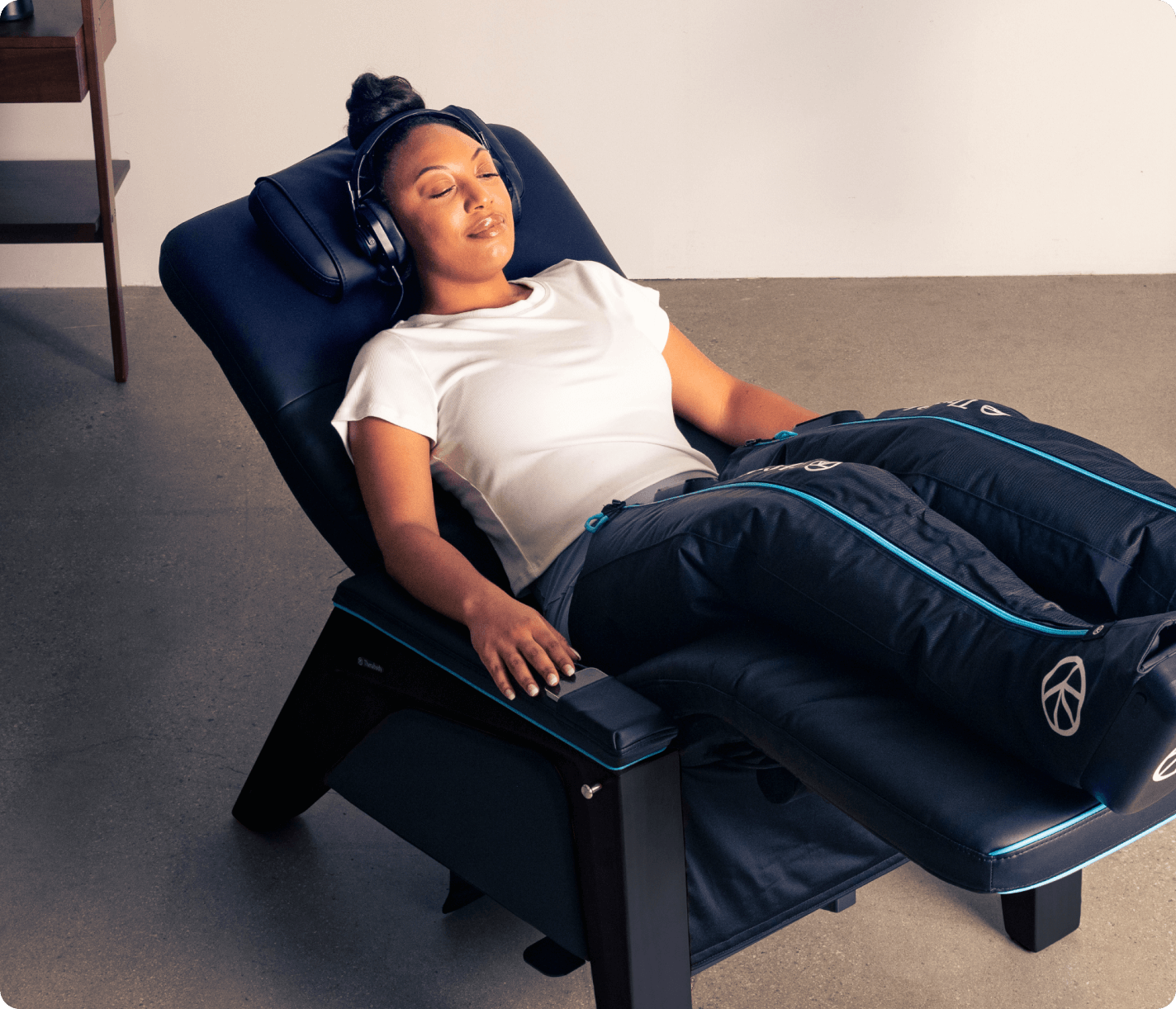 Lounger-PDP-Hero-1.1.png